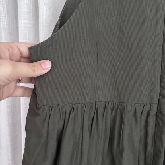 Like new condition | Hache Designer Sleeveless Dress - made in Italy - Picture 4 of 5